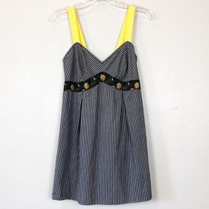 Anthropologie Freesia Gray and Yellow Top Small